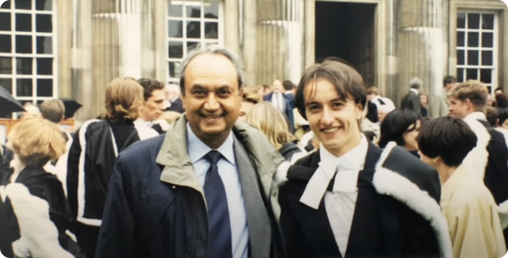 Dave Sharma, early years